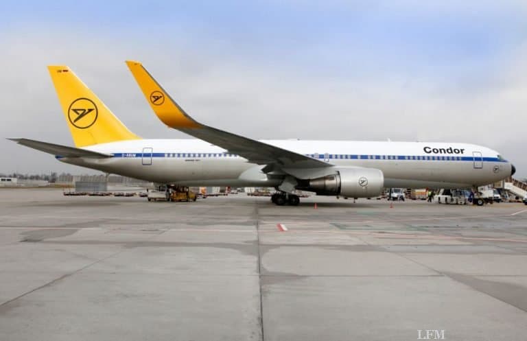 Condor tauft Boeing 767 im Retro-Look