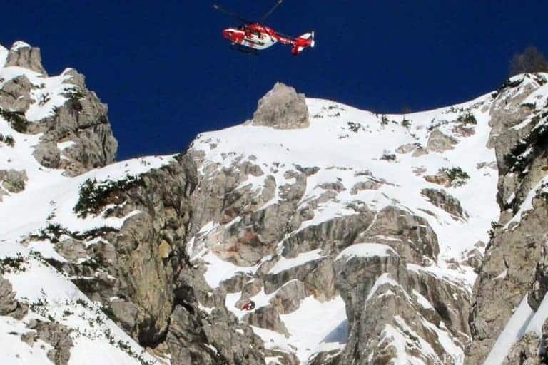 Rettungshubschrauber RK-1 bekommt Detektor für Lawinenopfer