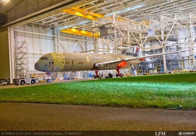 Rumpfmontage des ersten Airbus A350 XWB abgeschlossen