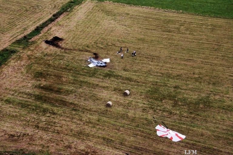 Ultraleichtflugzeug: Absturz neben Unwetter