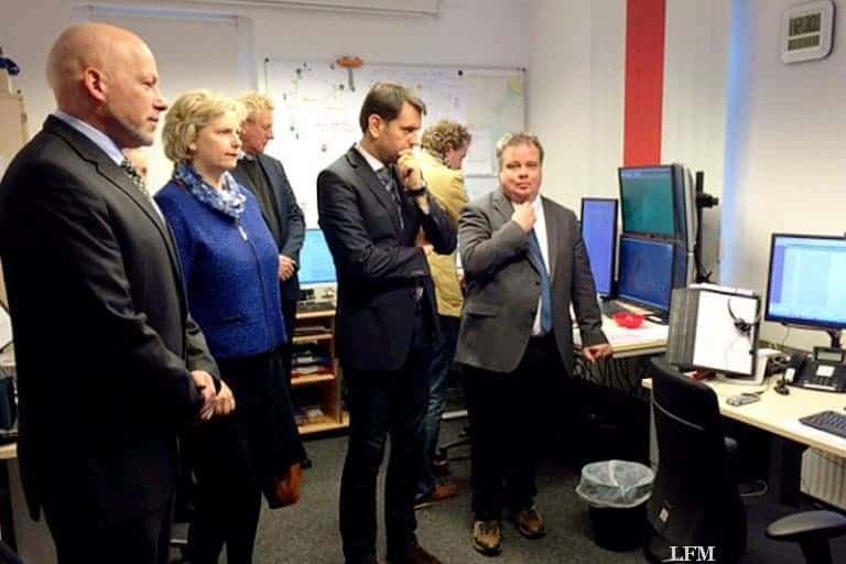 Wirtschaftsminister Olaf Lies besuchte Offshore-Leitstelle – Notfall-Einsatz