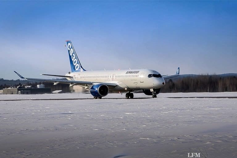 Bombardier CS300 soll nun zum Erstflug abheben