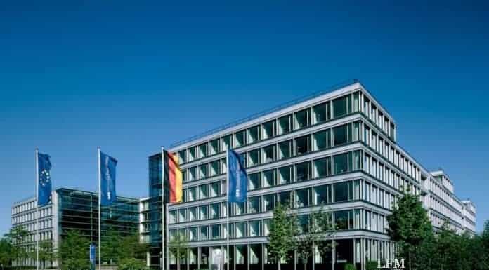 DFS präsentiert Flugrouten für BBI