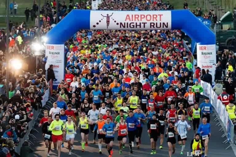 Bestzeit 01:17:37 am Airport Night Run-Halbmarathon auf der BER-Piste