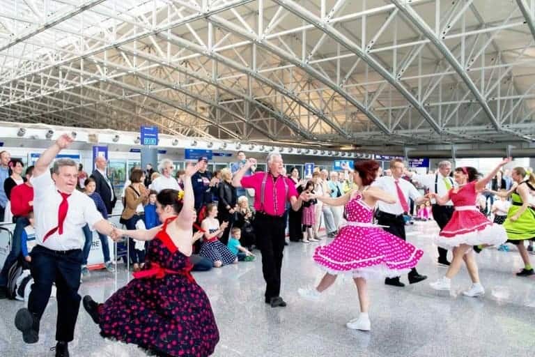 „Elvis Fever“ am Airlebnis-Tag im Frankfurter Terminal