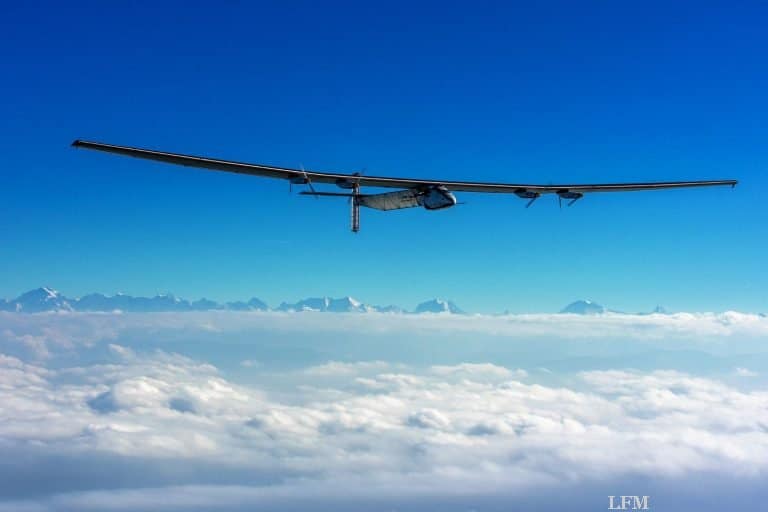 SolarImpulse 2: Stabil und mit vollen Akkus über den Pazifik