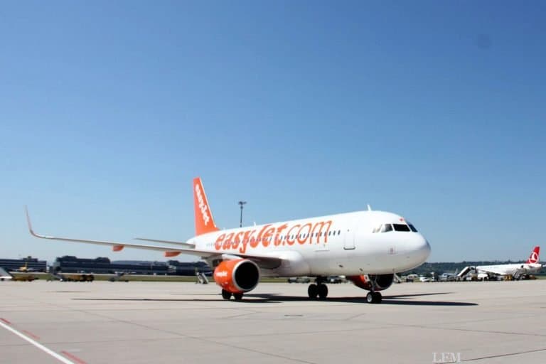 easyJet fliegt zweimal pro Woche Stuttgart – Porto
