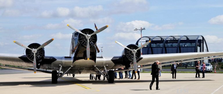 Hochzeit in der Ju 52