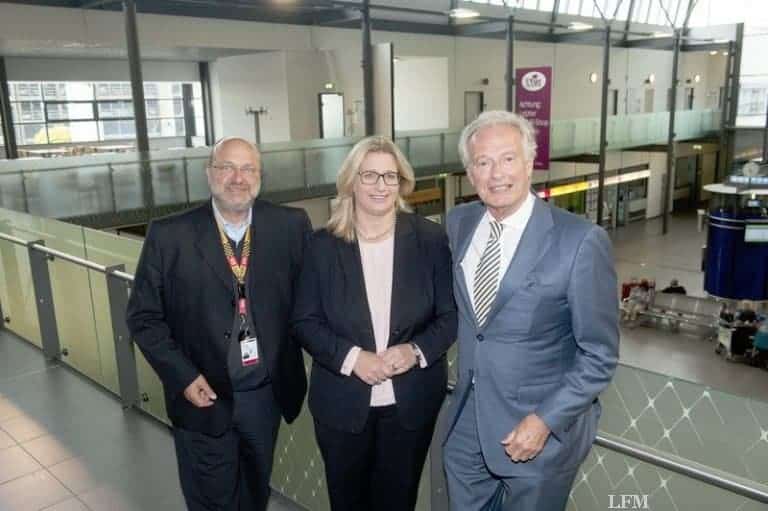 Klaus-Peter Siegloch am Flughafen Saarbrücken