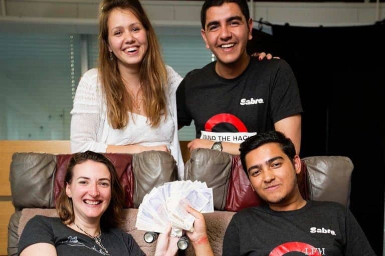 Business und Guter Zweck gewinnt Sabre Hack Wettbewerb