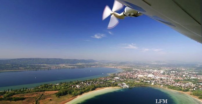 Edelweiss Zeppelin tourt durch Schweizer Himmel
