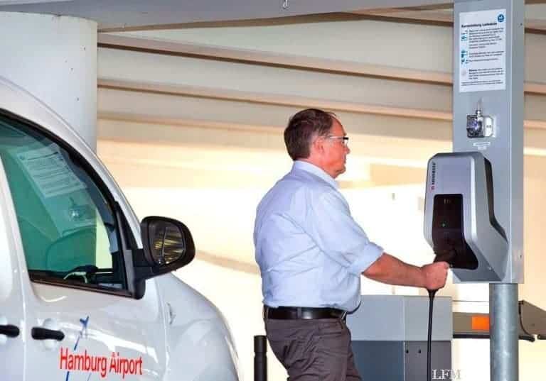 Ladestationen und größere Parkplätze am Hamburg Airport
