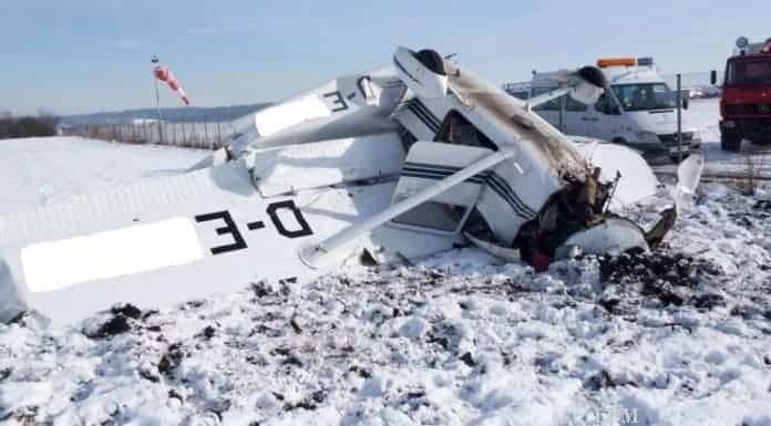 Cessna 172 verunglückt mit Fluglehreranwärter und Schüler