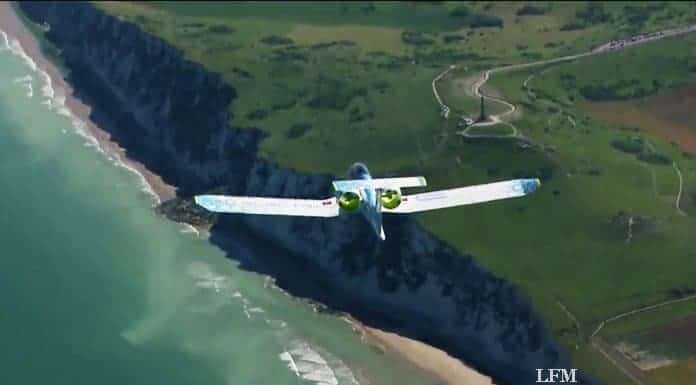 Elektroflugzeug E-Fan überquert Ärmelkanal