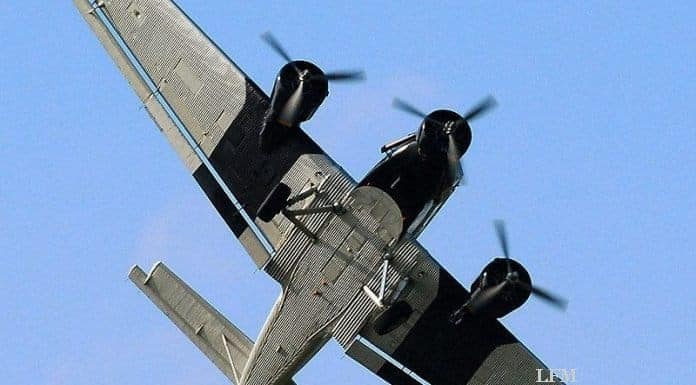 „Tante Ju“ zu Besuch: JU 52 am Flughafen Nürnberg