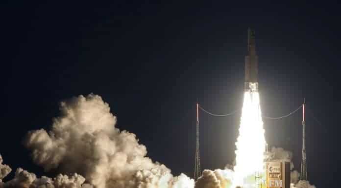 Ariane 5 bringt Meteosat-11 ins All
