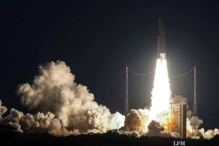Ariane 5 bringt Meteosat-11 ins All
