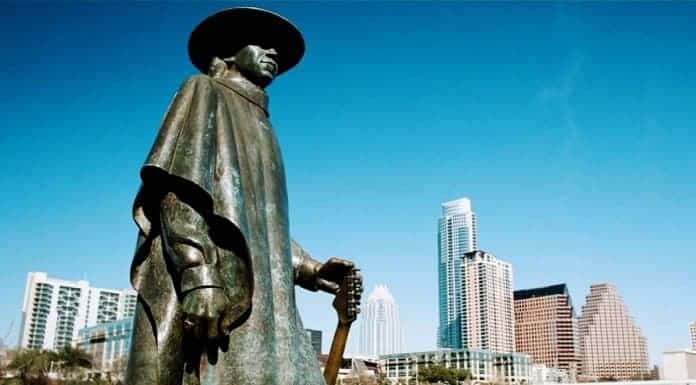 Condor visiert Ziel Austin in Texas an
