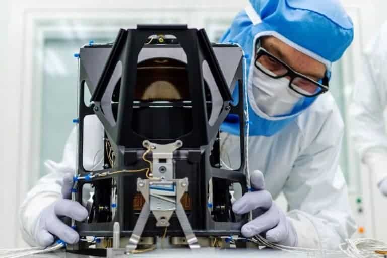 Stereokamera für ExoMars übergeben