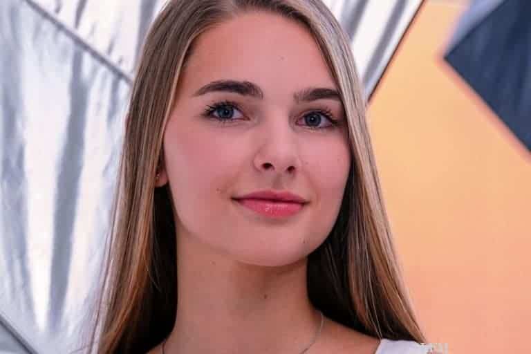 „Frankfurt Airport-Model“ heißt Kimberly Kretschmer