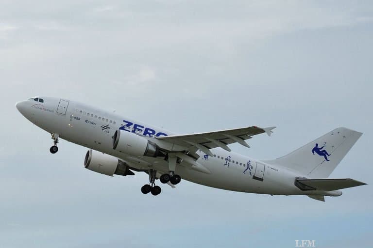 Baustoffe für den Mond im freien Fall: ZERO-G