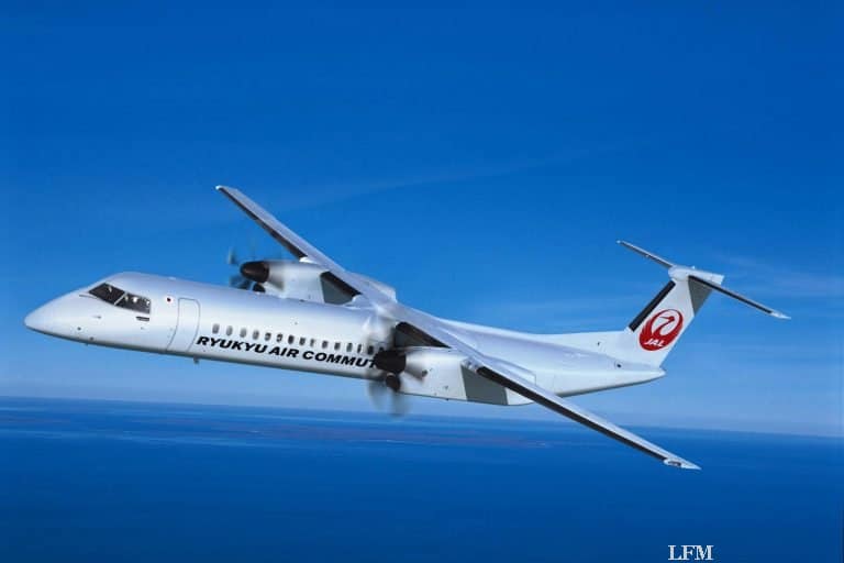 Bombardier Q400 Cargo Kombiversion beim Erstkunden