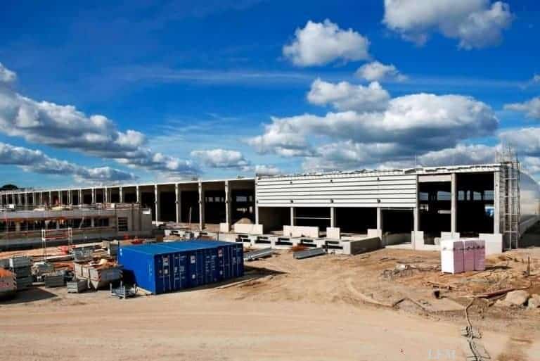 Hamburg Airports neues Cargo Center feiert Richtfest