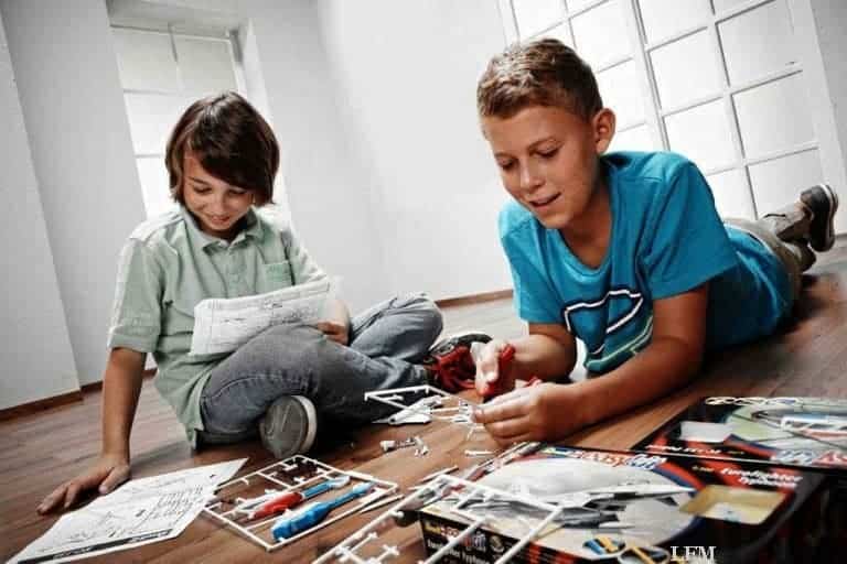 Flugzeugmodelle basteln am Flughafen München