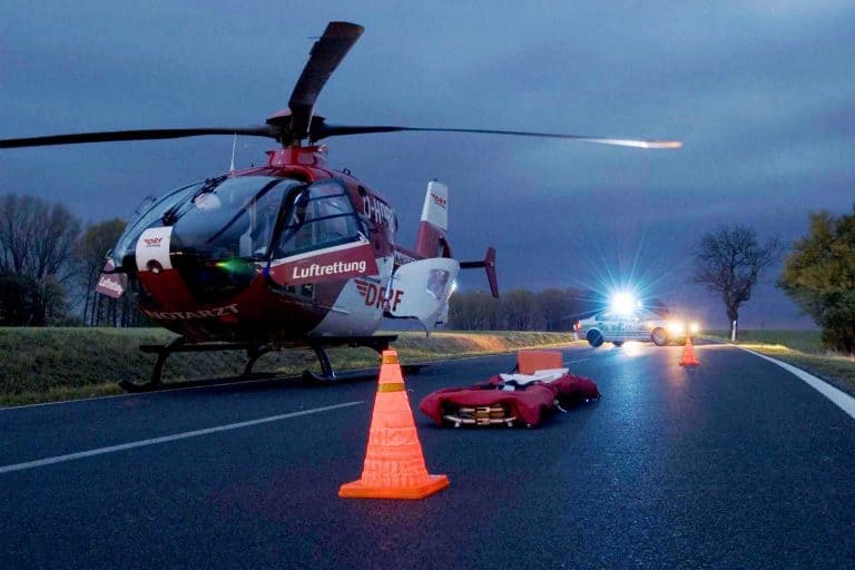 Rettungsflugwacht mahnt zu sicherem Fahren im Winter