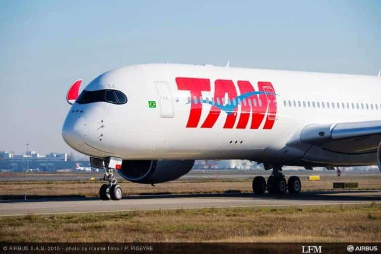 Erstflug des Airbus A350 XWB für TAM Airlines