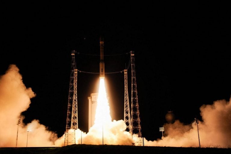 LISA-Pathfinder: Nach 100 Jahren auf dem Weg zu L1