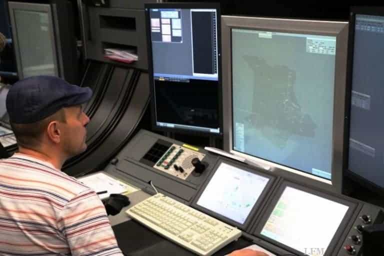 Österreich jetzt mit TopSky Flugsicherungssystem