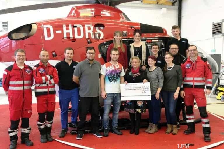 Spende für Rettungsflieger der DRF