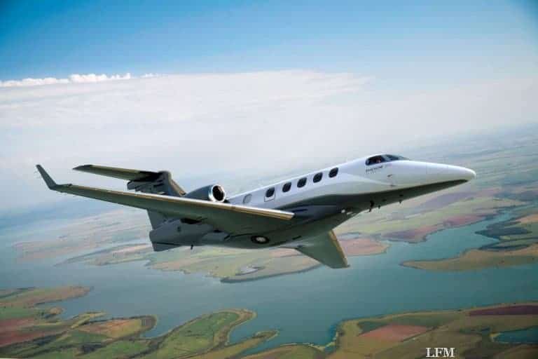Phenom 300 führt bei Auslieferungen von Business Jets 2015