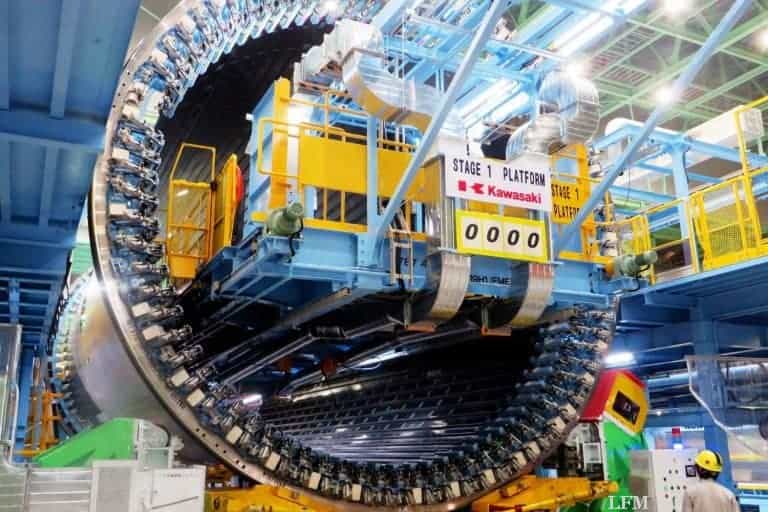 787-10 Dreamliner: Erstes Flugzeug wird zusammengebaut