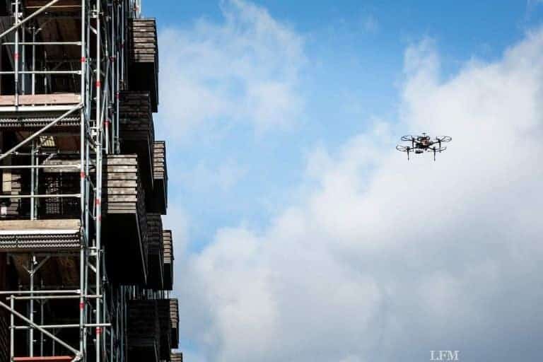 LAS macht mit Drohnen Fotos zur Fassaden-Inspektion