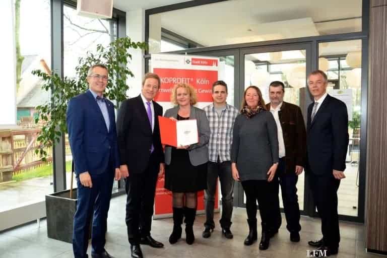 Auszeichnung: Flughafen Köln Bonn spart als ÖKOPROFIT-Betrieb