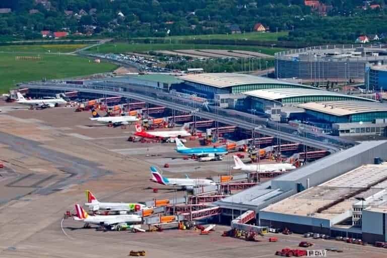 2015 für Hamburg Airport: 46,0 Millionen Euro und Passagierrekord