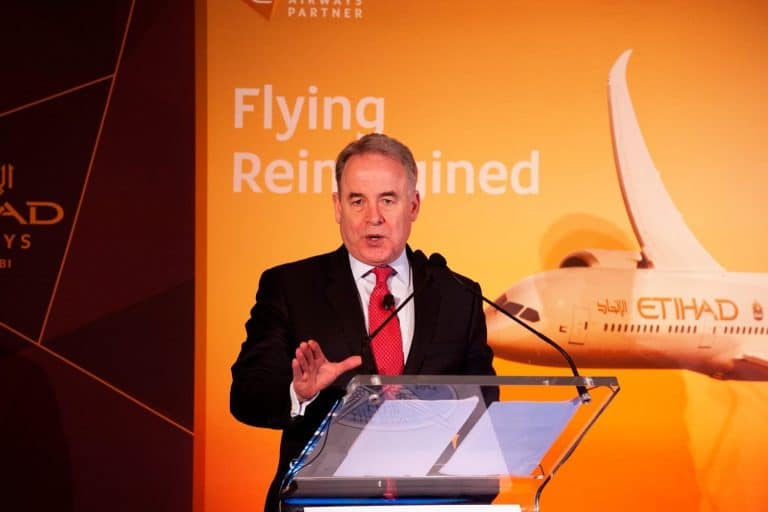 Etihad Airways spricht beim „The Wings Club“