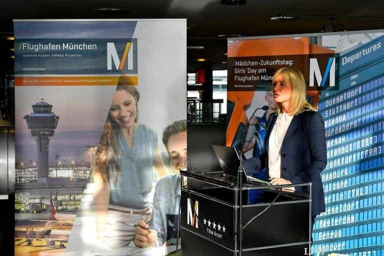 Mädchen in Männerdomänen am Flughafen München