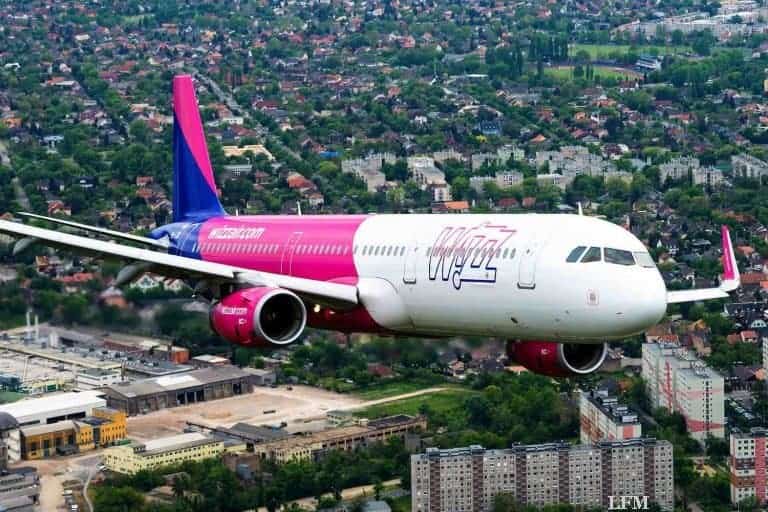 Wizz Air lässt Airbus A321 über Budapest kreisen