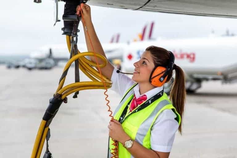 Ausbildungsmesse am Flughafen Stuttgart
