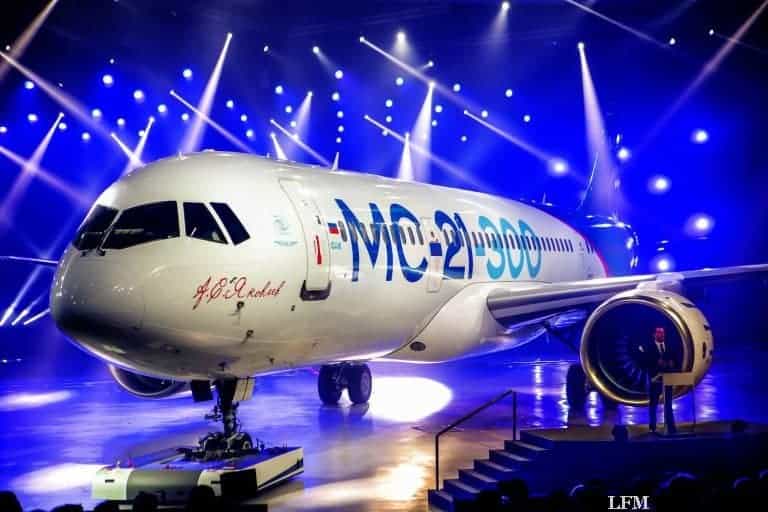 MC-21: Neues Passagierflugzeug aus Russland vorgestellt