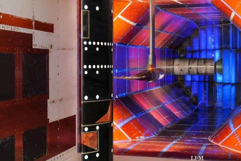 Aerolastik im Kryokanal: damit Flügel noch besser werden