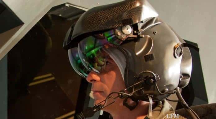 Helmdisplay ermöglicht Hubschrauberpiloten virtuelle Sicht