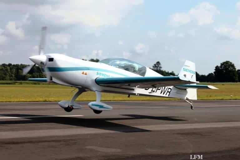 Siemens startet Flugzeug mit Elektromotor