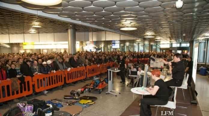 Von Kinderwagen bis Kettensäge: Kofferversteigerung in Hannover