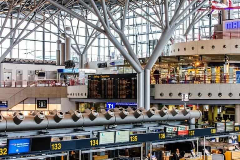 Ferienstart am Flughafen Stuttgart: Ansturm ab Donnerstag