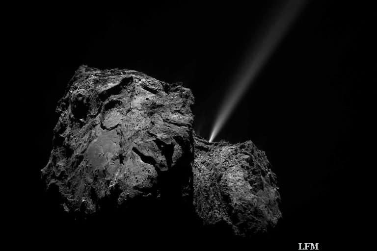 Rosetta mit Kometenlander als Ausstellung in Berlin