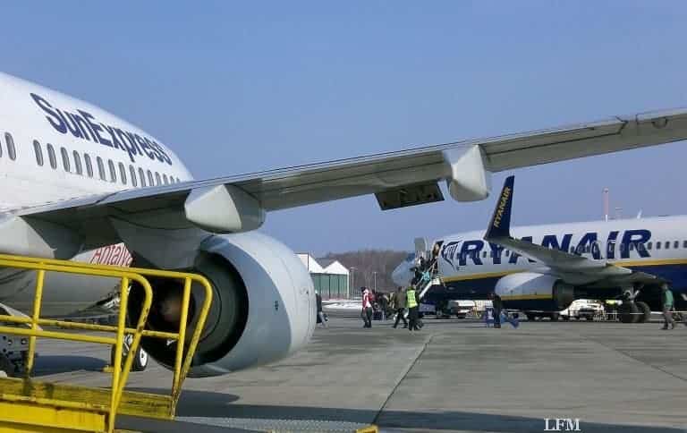 Ausweichflughafen Lübeck für Sun Express und Intersky